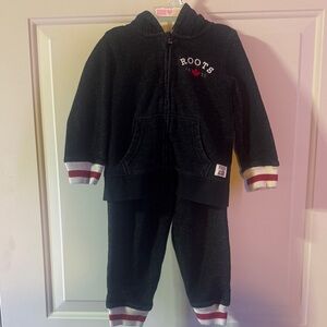 ROOTS CABIN 2 Piece set- sweater and jogger, XL, 18-24 months